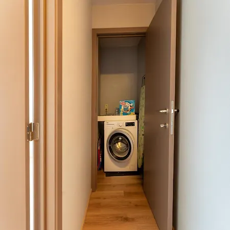Beachside Retreat In De Haan, Cleaning Included