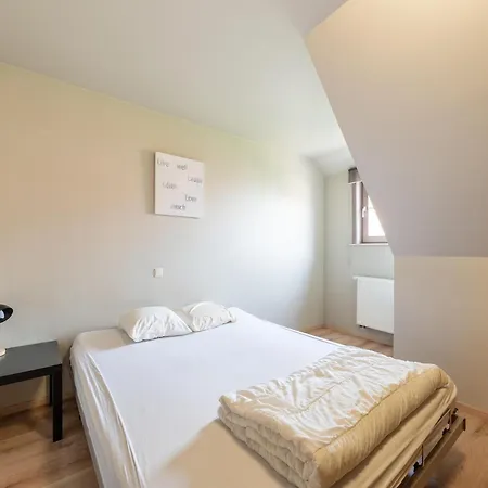 Beachside Retreat In De Haan, Cleaning Included De Haan