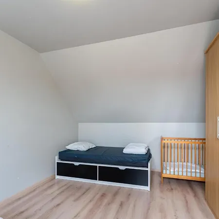 Beachside Retreat In De Haan, Cleaning Included